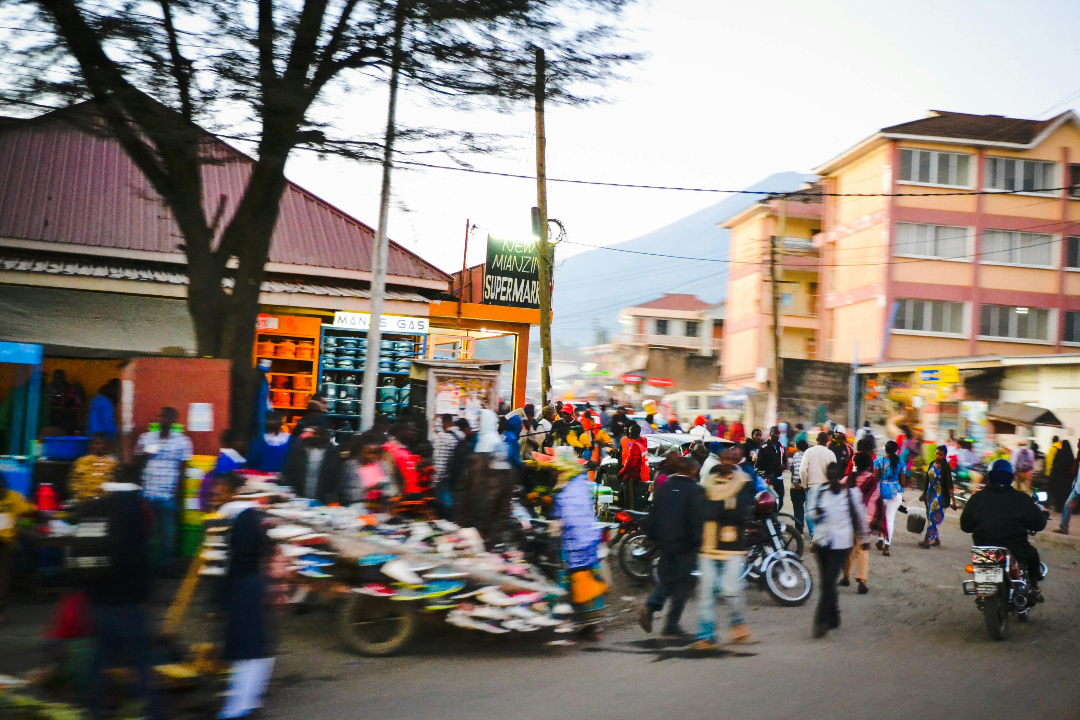Timelapse photo of a typical market day in a Tanzanian city.